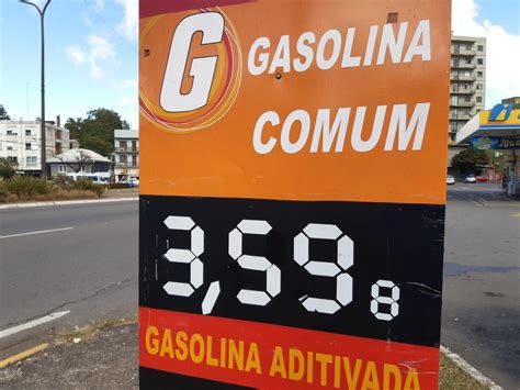 Preço da gasolina permanece em queda nos postos diz ANP Petrus News