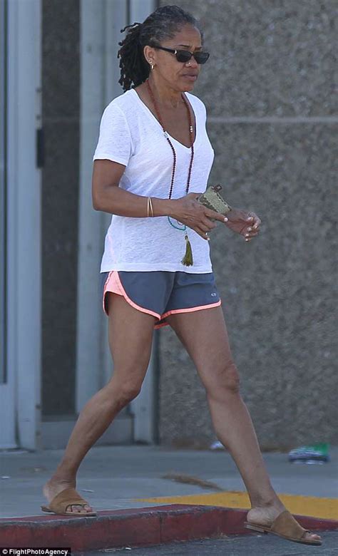 10 Hot Sexy Doria Ragland Bikini Pics