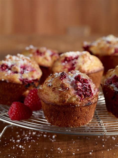 Fresh And Tangy Lemon Raspberry Muffin Recipe