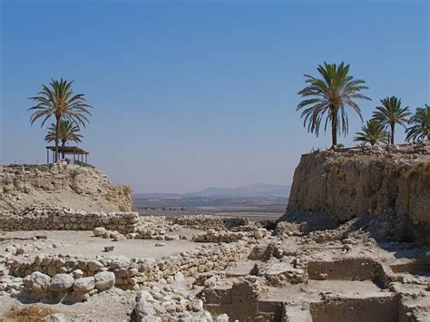 Megiddo « See The Holy Land