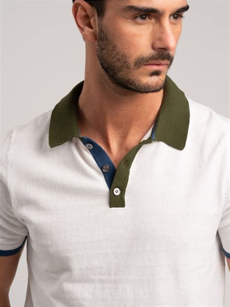 Maglia Uomo Stile Polo A Mezza Manica Realizzata In Puro Cotone