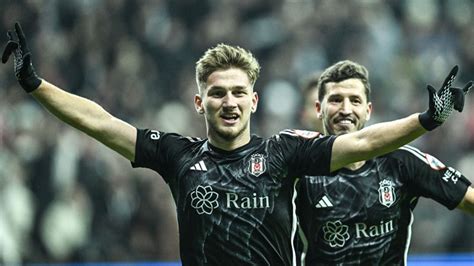 Beşiktaş ikinci yarıda açıldı