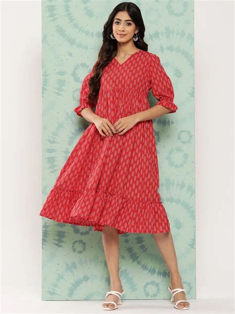 Causal Janasya Womens Red Cotton Ethnic Motifs Printed Flared Western