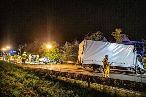 Fotostrecke Schwieberdingen Update Zum Unfall Auf Der B Marbacher