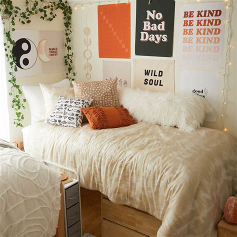 30 College Dorm Room Ideas To Give You Inspiration This Year