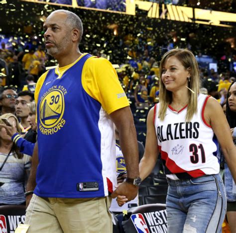 Dell Currys New Wife, Age, Height, Weight, Career, Net Worth, And More