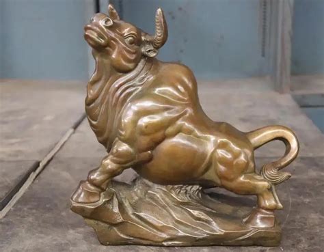 China Copper Bronze Feng Shui Zodiac Ox Oxen Cow Cattle Bull Bovine