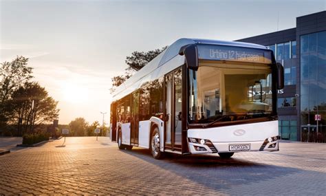 Solaris Suministrar Autobuses H Bridos Y De Hidr Geno Para Italia Y