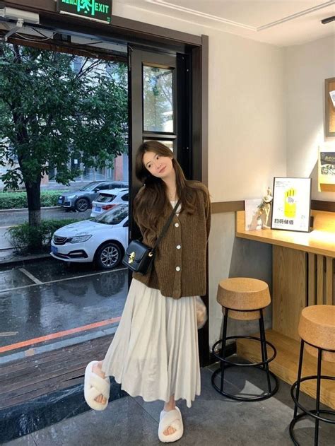 Pin By Hafsa On Korean Outfits Modest Outfits Casual Style Outfits