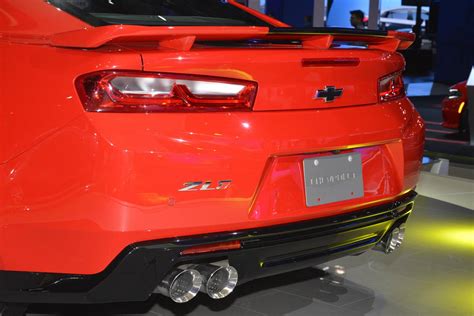 New York 2016: Chevrolet Camaro ZL1 Coupe and Convertible - GTspirit