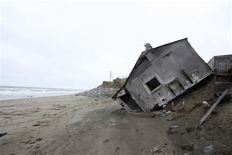 As Permafrost Thaws In Canada S Arctic Locals And Researchers Raise