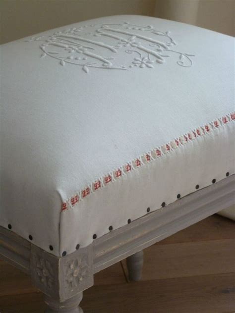 Pin By CAMELIA On Linge De Maison Linen Reupholster Furniture