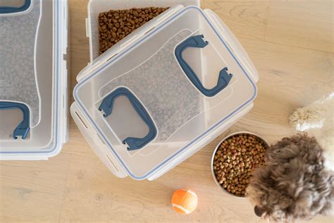 LocknLock Pet Large Dry Food Storage 16L