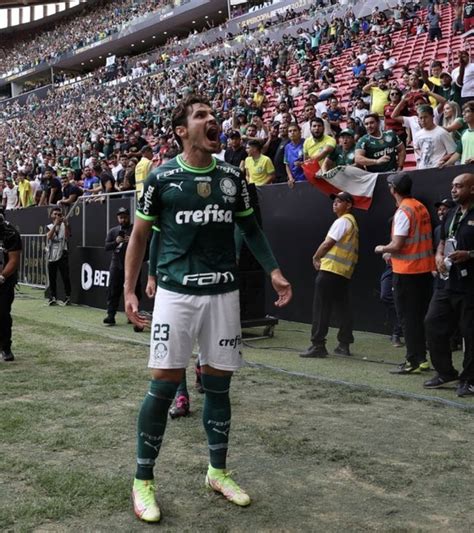 Raphael Veiga Palmeiras Palmeiras Fc Fotografia De Futebol Campe Es