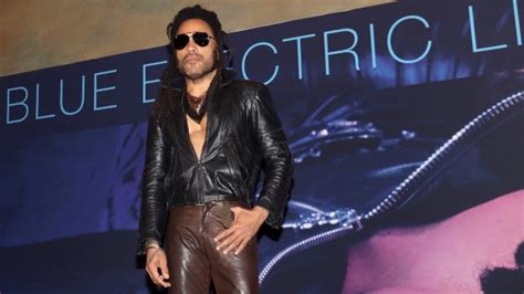 Lenny Kravitz Says Hes Celibate Its A Spiritual Thing 107 7 The