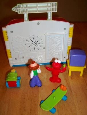 ELMO'S WORLD Talking Playset w/ Original Box Mr. Noodle Elmo & More! *EUC* | #371844923