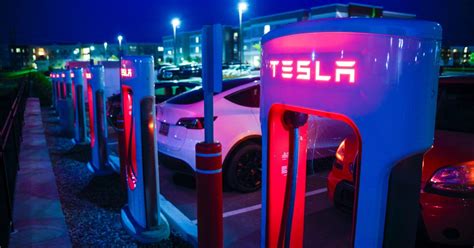 Tesla move adds more public electric car chargers... for everyone in ...