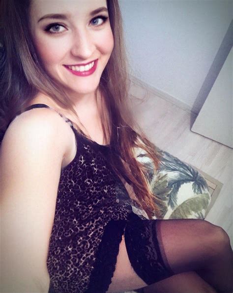 Who Wants To Be My First Fuck Of The Year Scrolller