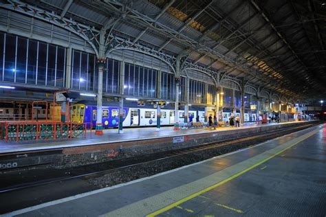 319381 01 Northern Class 319 Electric Multiple Unit 319 3 Flickr