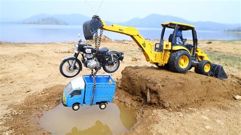 Accident Bolero Pickup Tata Ace Bullet Bike Pulling Out JCB Machine And