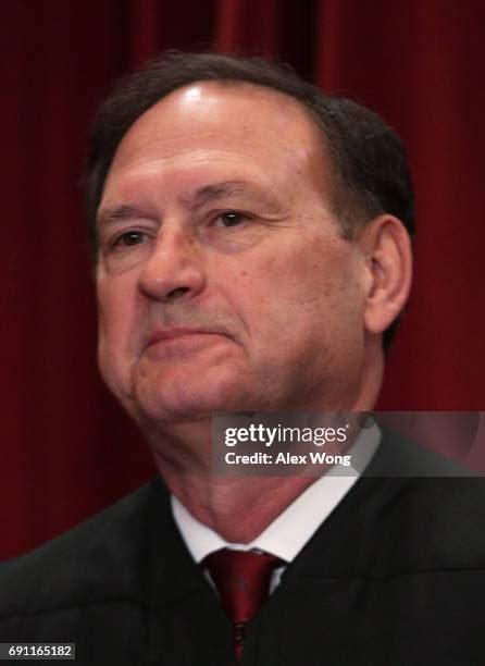 Supreme Court Justice Samuel Alito Jr Photos and Premium High Res ...