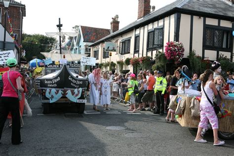 Photo of Aldeburgh Carnival 2009 - aldeburgh-carnival-2009-6425