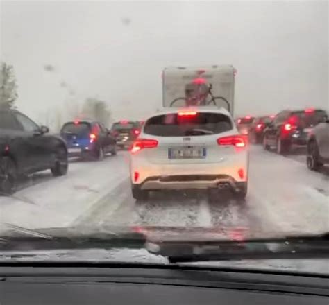 Violenta Grandinata A Desenzano Auto Ferme In Tangenziale VIDEO