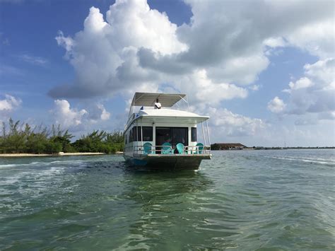 Belize Houseboat Adventure Belize Adventure Tours With Seaduced By Belize