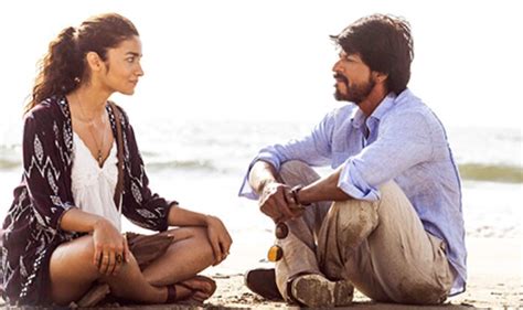 Dear Zindagi New Poster Alia Bhatt Looks Ravishing In Red But We Miss