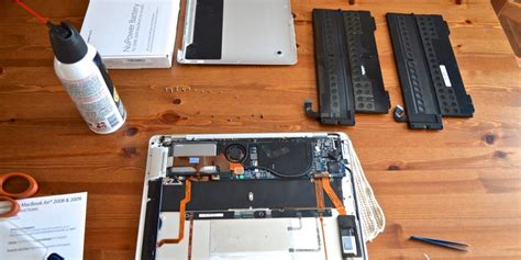 Replacing the Battery in a MacBook Air - GeekDad