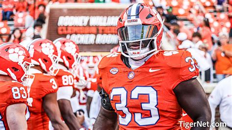 Clemson Football Photo Of Ruke Orhorhoro And North Carolina Tigernet