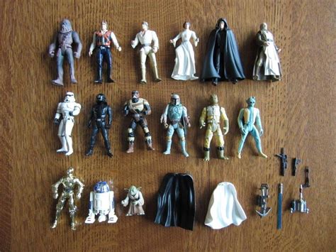 Star Wars Action Figures Kenner ~ ACTION FIGURE DELUXE