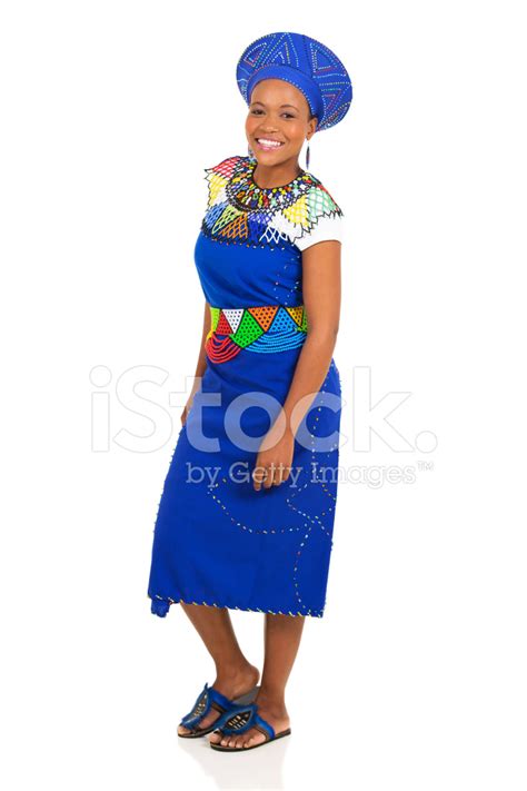 Femme Africaine En Tenue Traditionnelle Photos - FreeImages.com