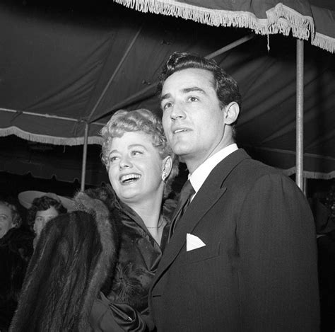 Shelley Winters And Vittorio Gassman Photograph By Frank Worth Pixels