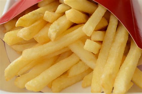 Chrupiące frytki jak z McDonald s To możliwe Wystarczy dodać jeden