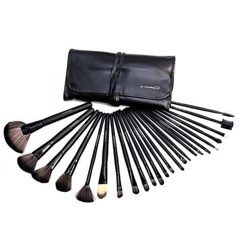 24 Makeup Brushes Set by Mac