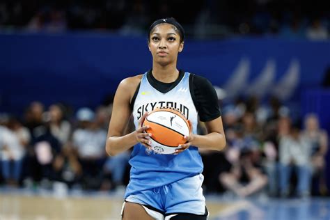 Chicago Sky Face Backlash For Disrespectful Move With Former Player