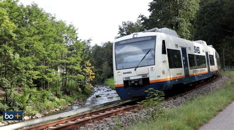 Achern Oberkirch Rolle vorwärts beim ÖPNV Busse statt Züge im