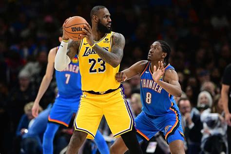 Nba Lebron Anota 40 Pontos E Comanda Vitória Dos Lakers Sobre O Thunder