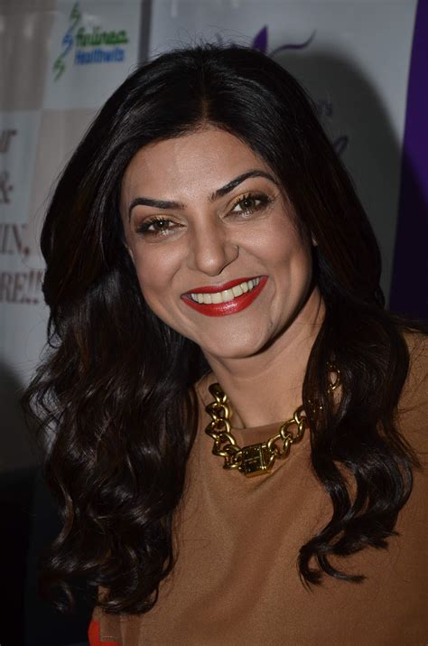 Sushmita Sen Hot Bikini Image Gallery Images Photos Pics Cinemagigs