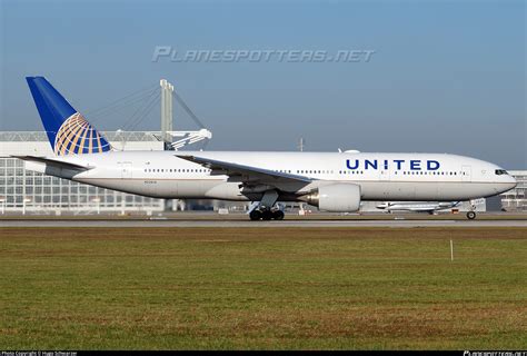 N Ua United Airlines Boeing Er Photo By Hugo Schwarzer Id