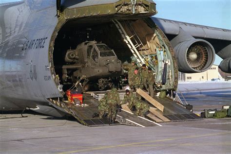 What Can Fit Inside A C 5 Galaxy C 5 Galaxy Air Cargo Military