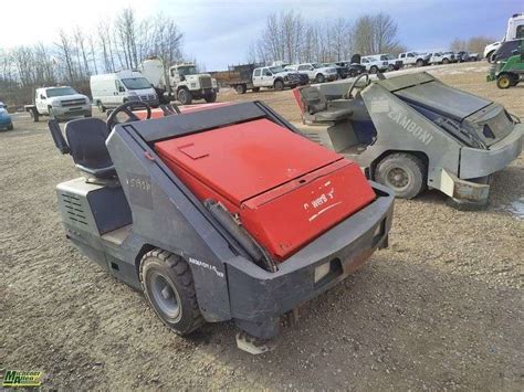 Non Operable Powerboss Armadillo Xr T Gas Street Sweeper Michener