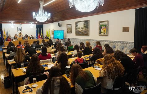 Parlamento Dos Jovens Prop E Alargamento Dos Hor Rios Dos Transportes