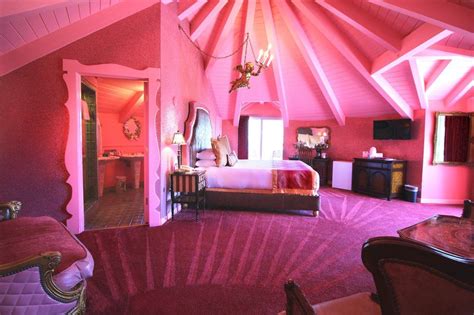 Madonna Inn Rooms California Hotel Pink Room