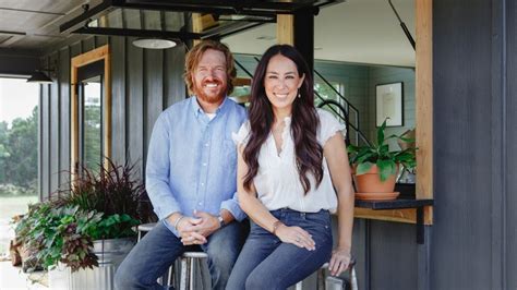 Chip And Joanna Gaines Announce Magnolia Network Launch Date And First Series