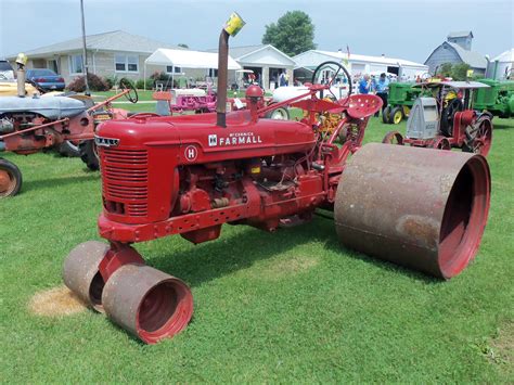 Farmall H Parts Tractor