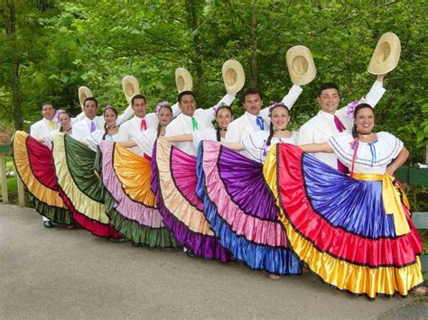 ⇒ Cultura Costarricense