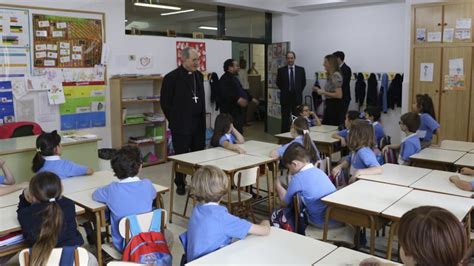 El Arzobispo Visita Los Colegios Diocesanos San Bernardo Y Ntra Sra