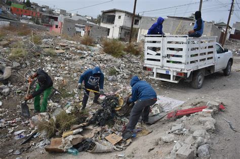 Persisten Malas Pr Cticas De Tirar Basura En Lotes Bald Os Limpia